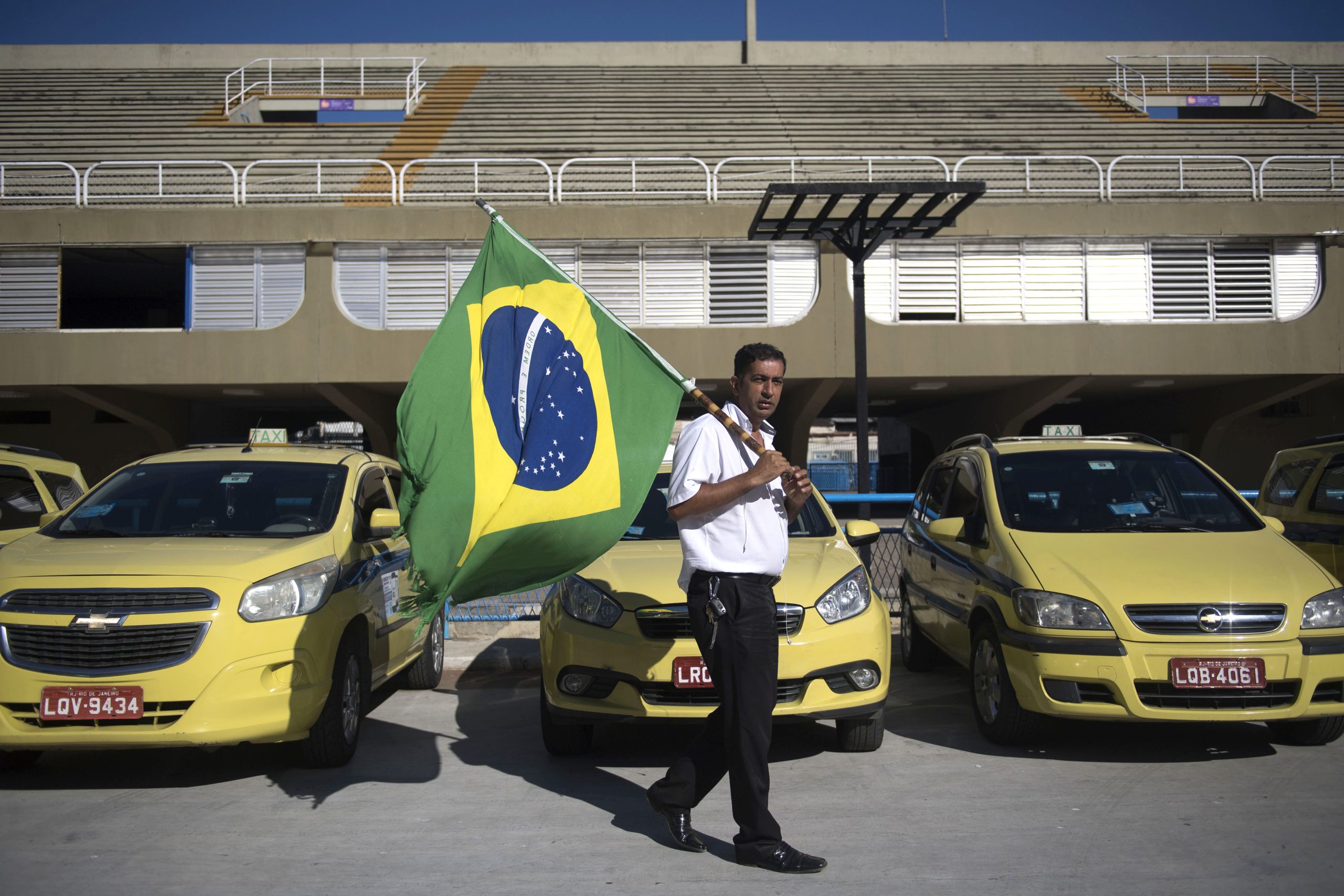 In Brazil, 99Taxis Start-Up Jockeys to Stay Ahead of Uber - The