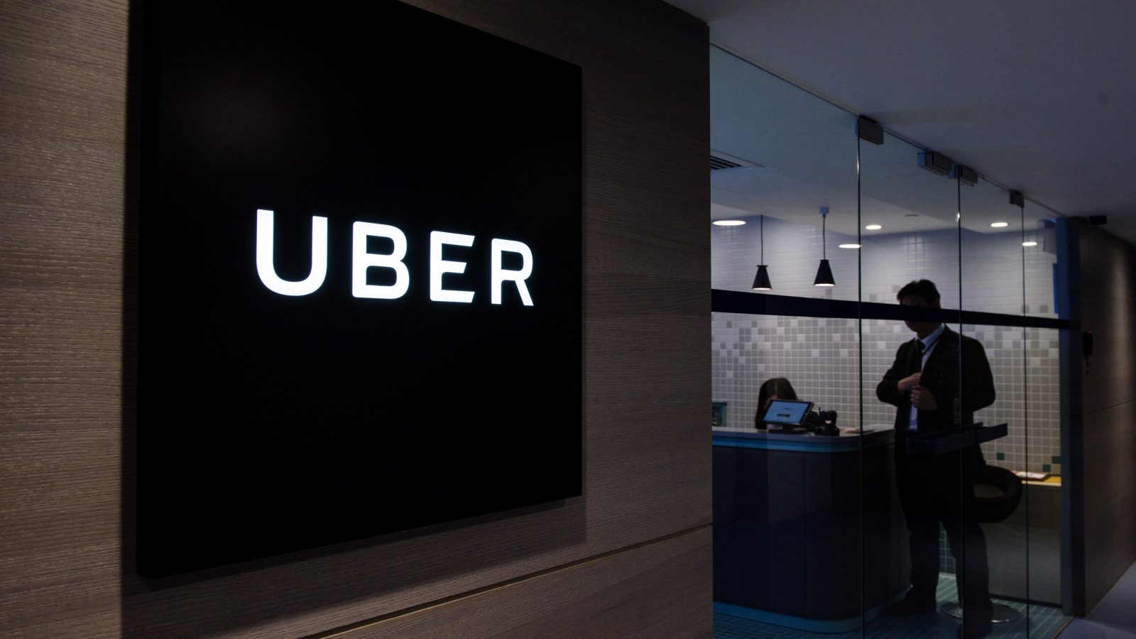 Experts and employees detail Uber's struggles in Pakistan as it discontinues service in five cities, cuts spending, and faces increased competition from inDrive (Nilesh Christopher/Rest of World)
