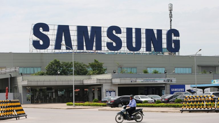 A Samsung Electronics Vietnam Co. Plant at Yen Phong Industrial Park in Bac Ninh Province, Vietnam in 2016.